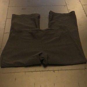 Nike Yoga Capris Sz M